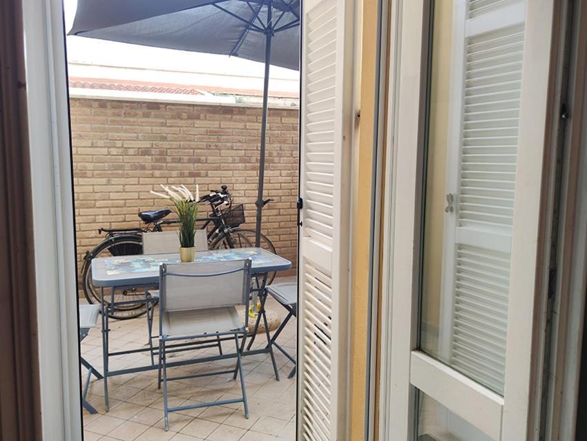 Casa Chiara in centro con corte privata San Benedetto del Tronto Esterno foto