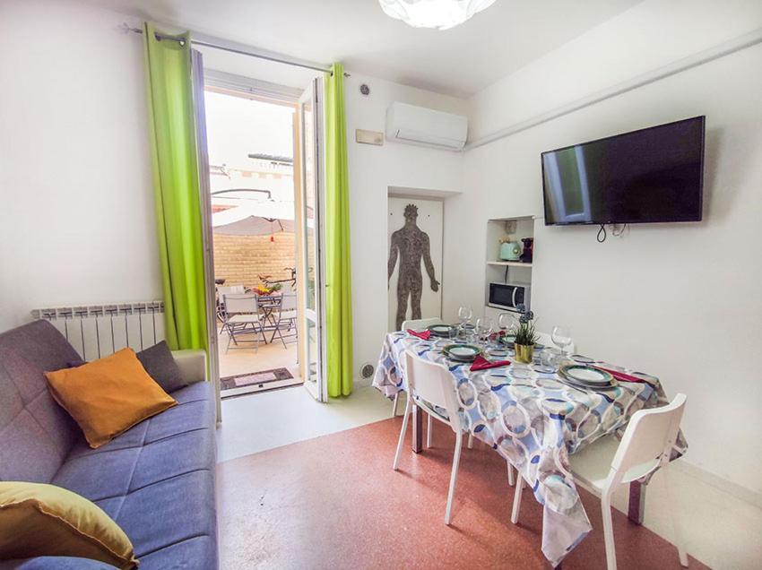 Casa Chiara in centro con corte privata San Benedetto del Tronto Esterno foto